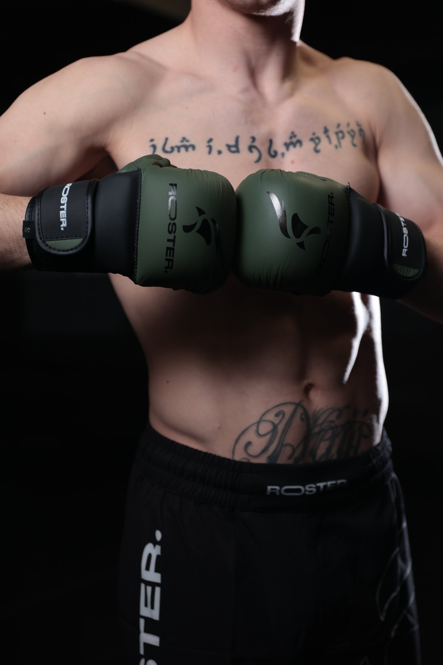 ROSTER® - Guantillas MMA 7oz - Negras